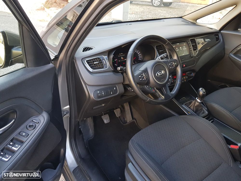 Kia Carens 1.7 CRDi 141 Edition 7 - 14