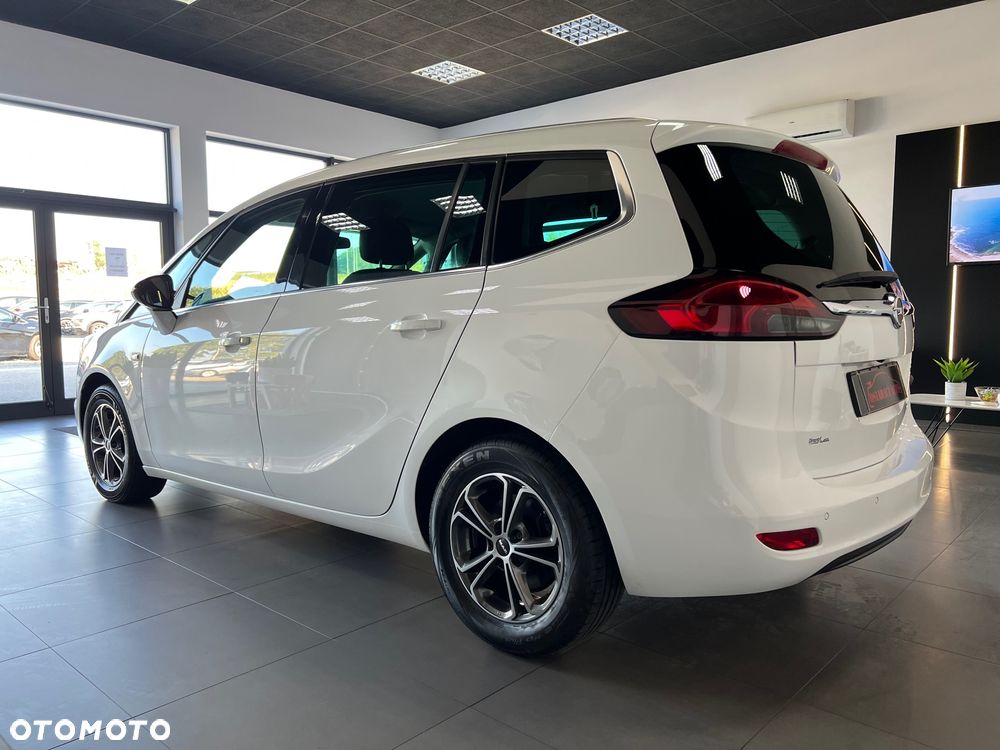 Opel Zafira - 3