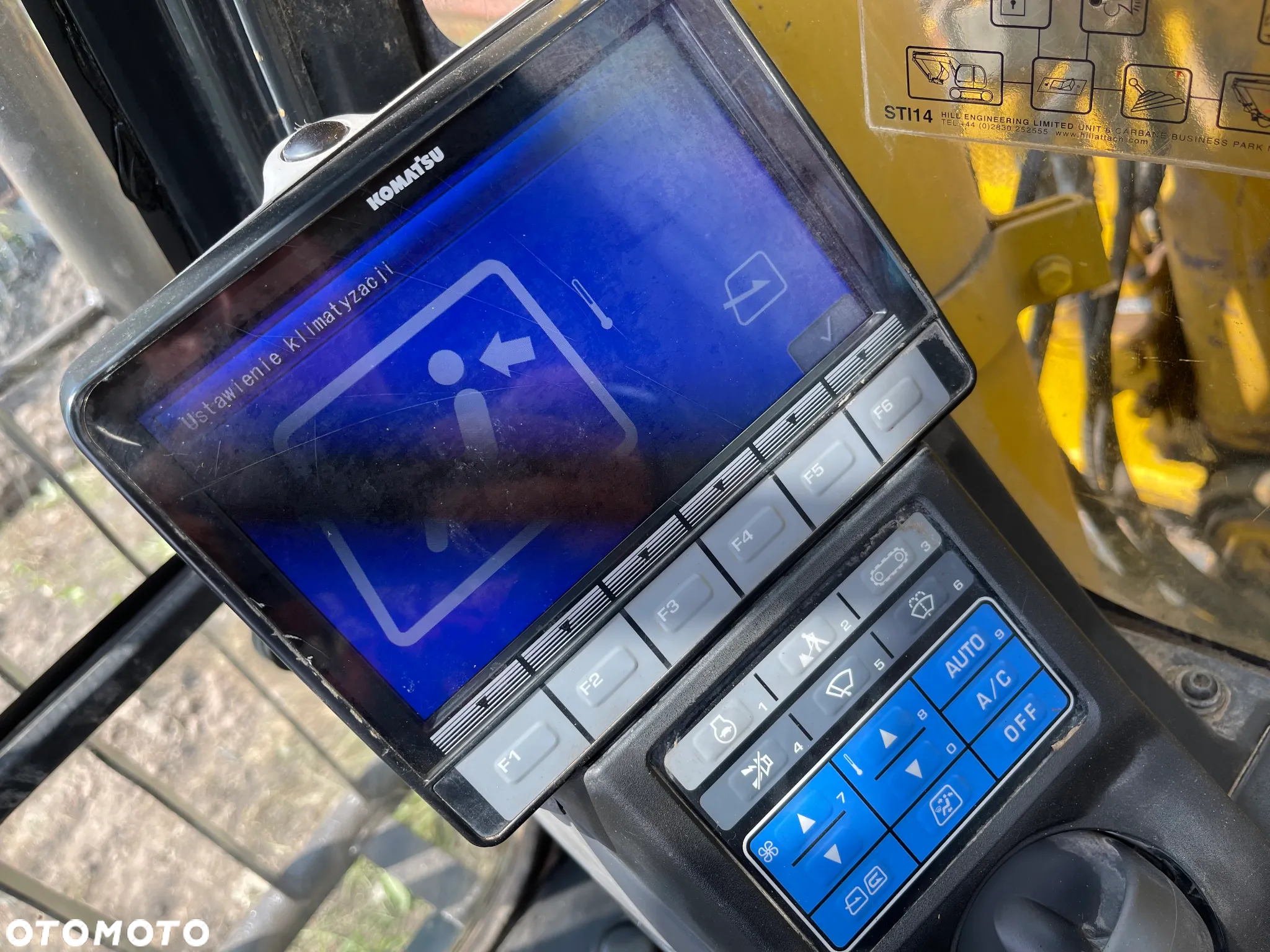 Komatsu Koparka Gąsiennicowa PC138US-11 Rok 2016 Klimatyzacja jcb doosan volvo 14 ton - 9