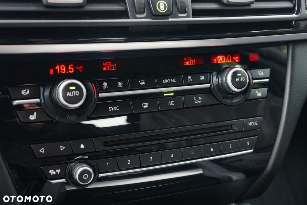 BMW X5 xDrive25d - 24