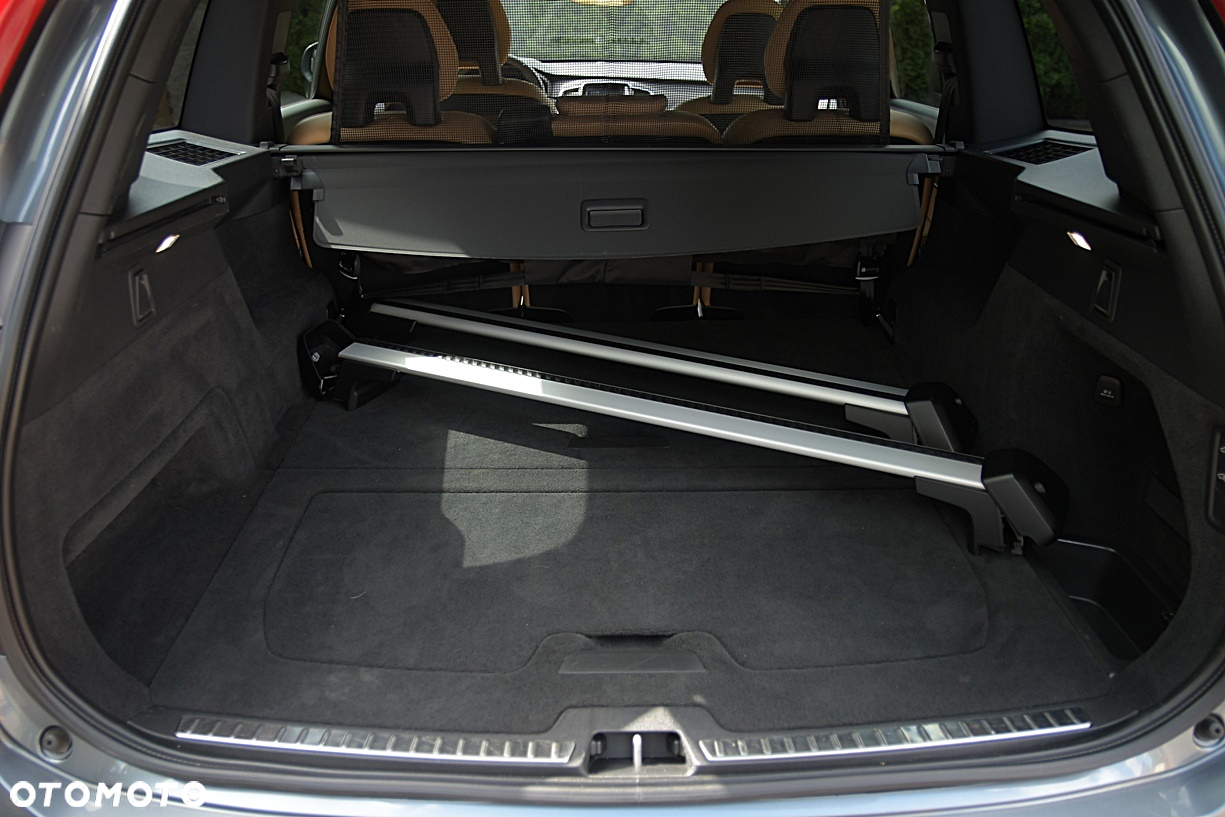 Volvo XC 90 D5 AWD Inscription - 14