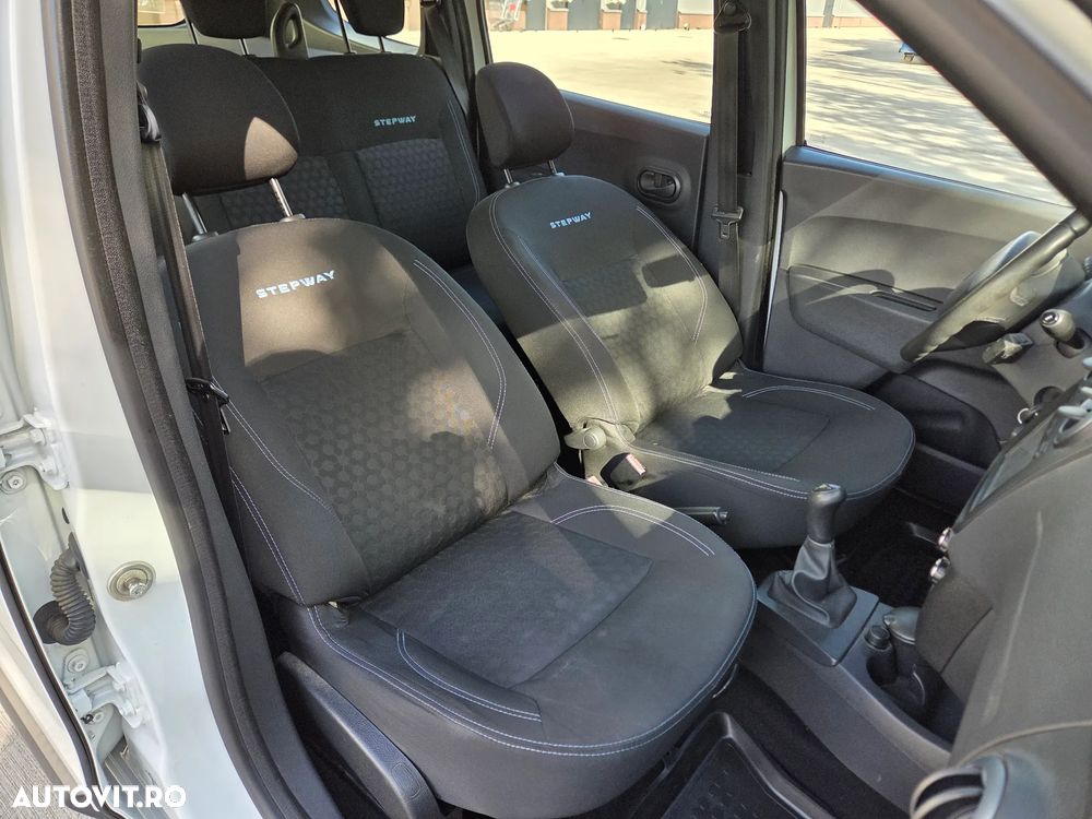 Dacia Lodgy TCe 115 Stepway - 20