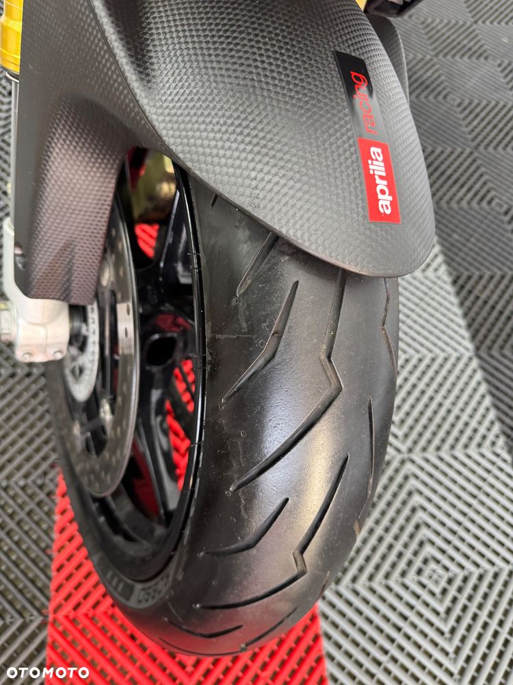Aprilia Tuono - 36