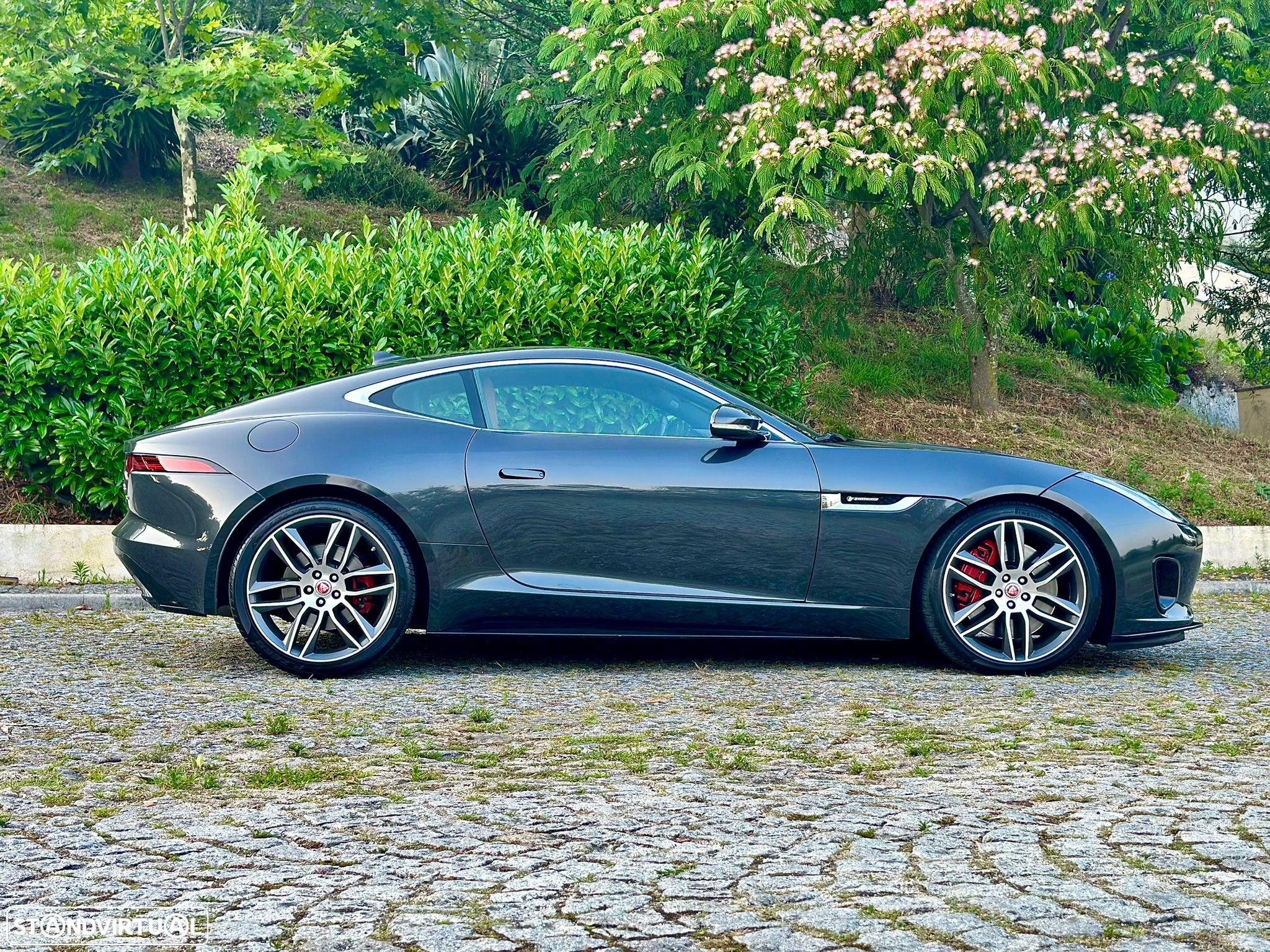 Jaguar F-Type 3.0 V6 S/C R-Dynamic Aut. - 2