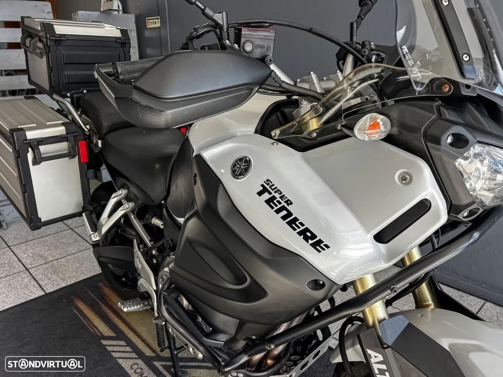 Yamaha XT1200Z Super Tenere - 18