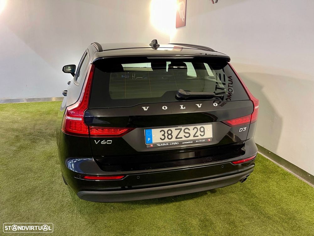 Volvo V60 2.0 D3 Momentum Geartronic - 8