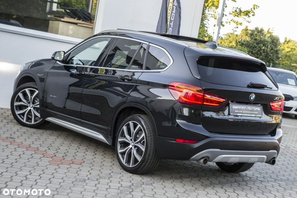 BMW X1 xDrive20d Sport Line - 7