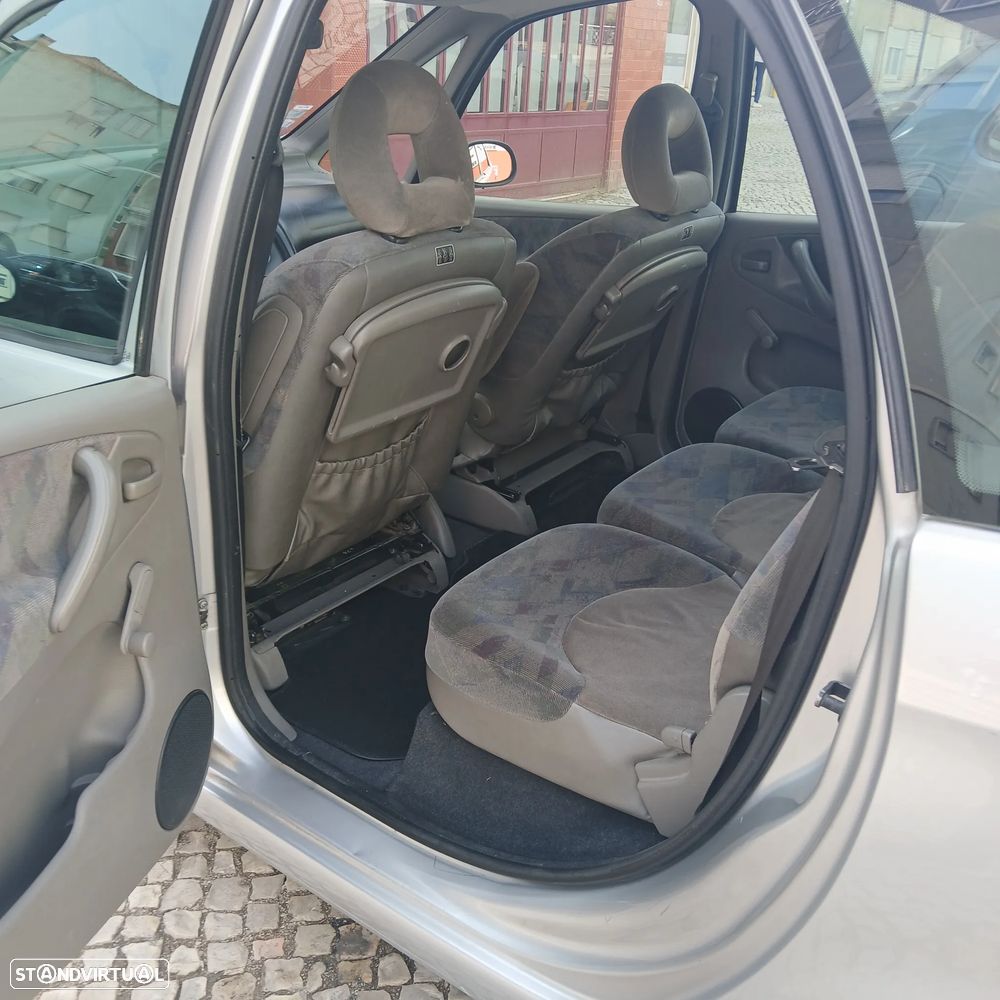 Citroën Xsara Picasso 2.0 HDi Exclusi. - 9