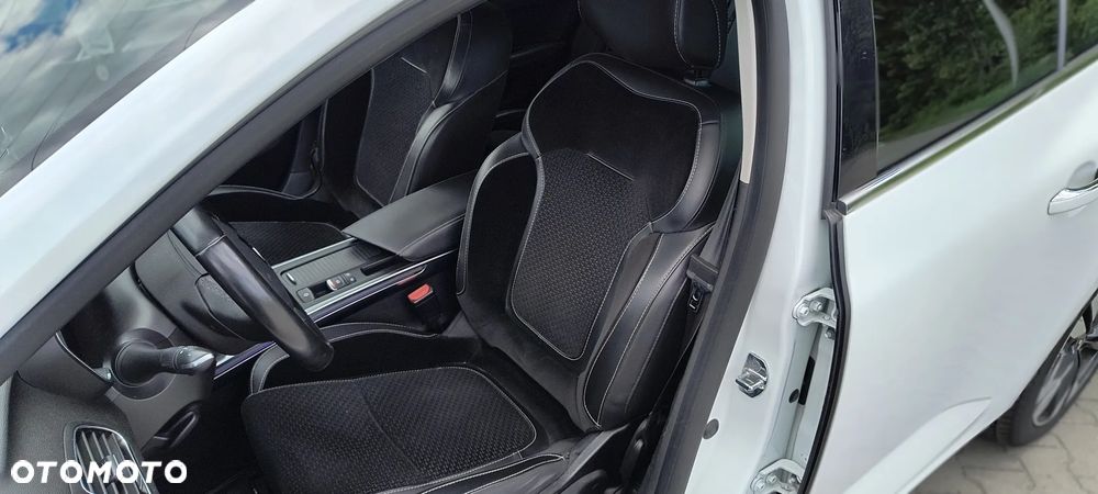 Renault Megane TCe 160 GPF Deluxe-Paket LIMITED - 20