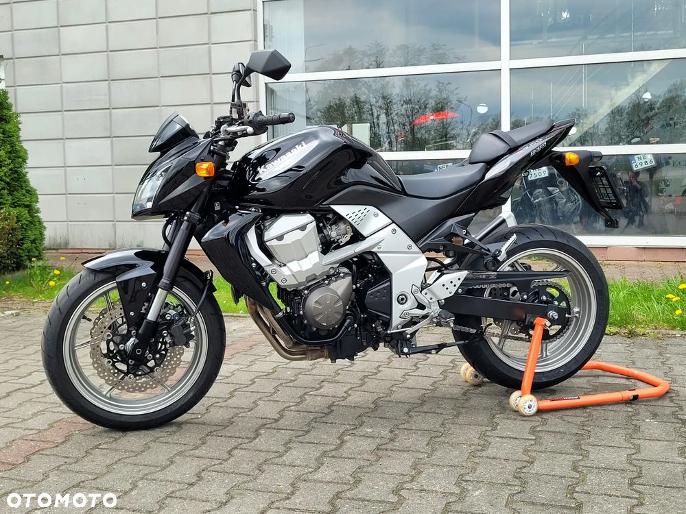 Kawasaki Z - 11