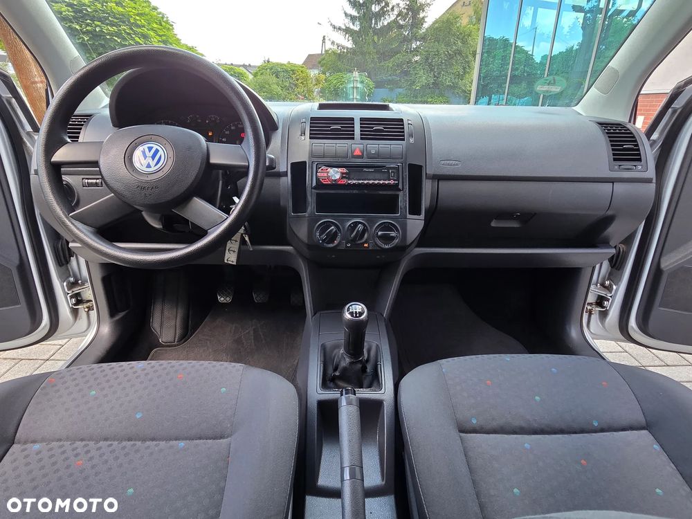 Volkswagen Polo 1.2 Fun - 21