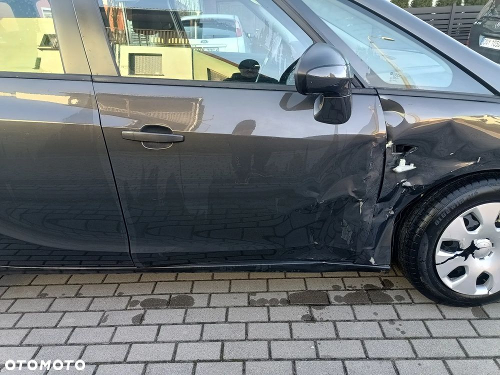 Opel Zafira 1.4 Turbo Active - 27