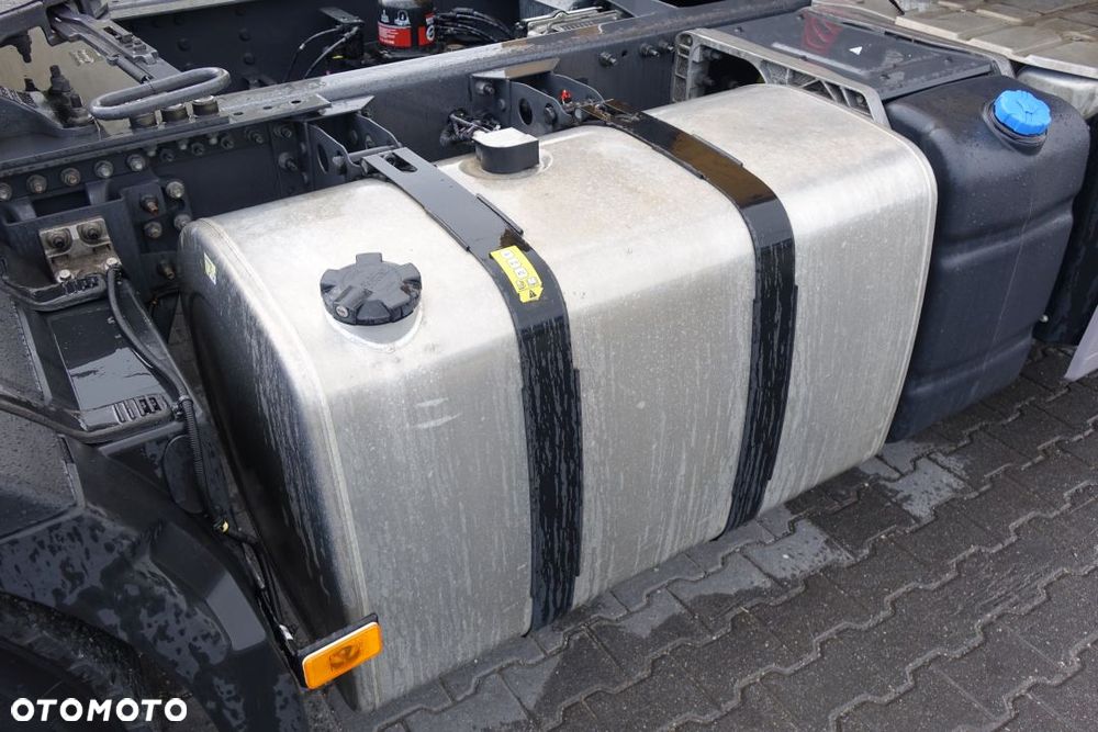 Renault GAMA T HIGH 480 DTI13 / EURO 6 / STANDARD / AUTOMAT / KLIMATYZACJA POSTOJOWA / 2 ZBIORNIKI PALIWA - 17