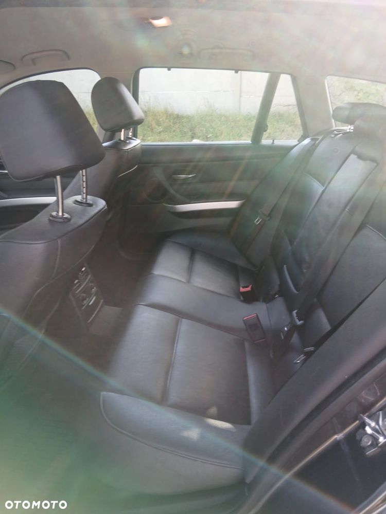 BMW Seria 3 - 8