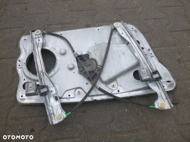 PODNOŚNIK ELEKTRYCZNY SZYBY PRAWY PRZÓD PRAWY PRZEDNI SKODA FABIA I 99-08 - 11