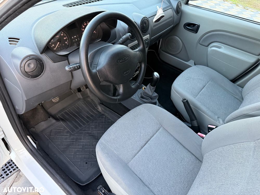 Dacia Logan Van - 11