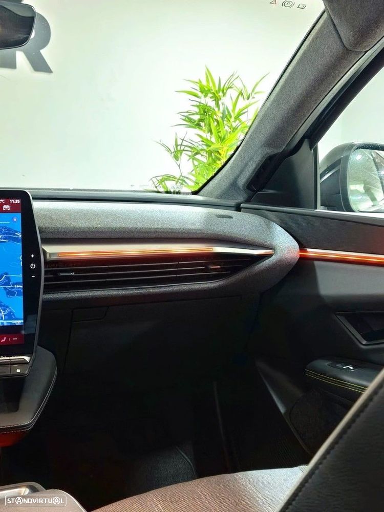 Renault Scénic E-Tech 220 Long Range Techno - 21