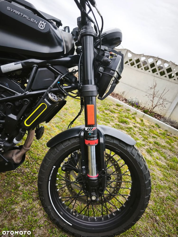 Husqvarna Svartpilen - 10