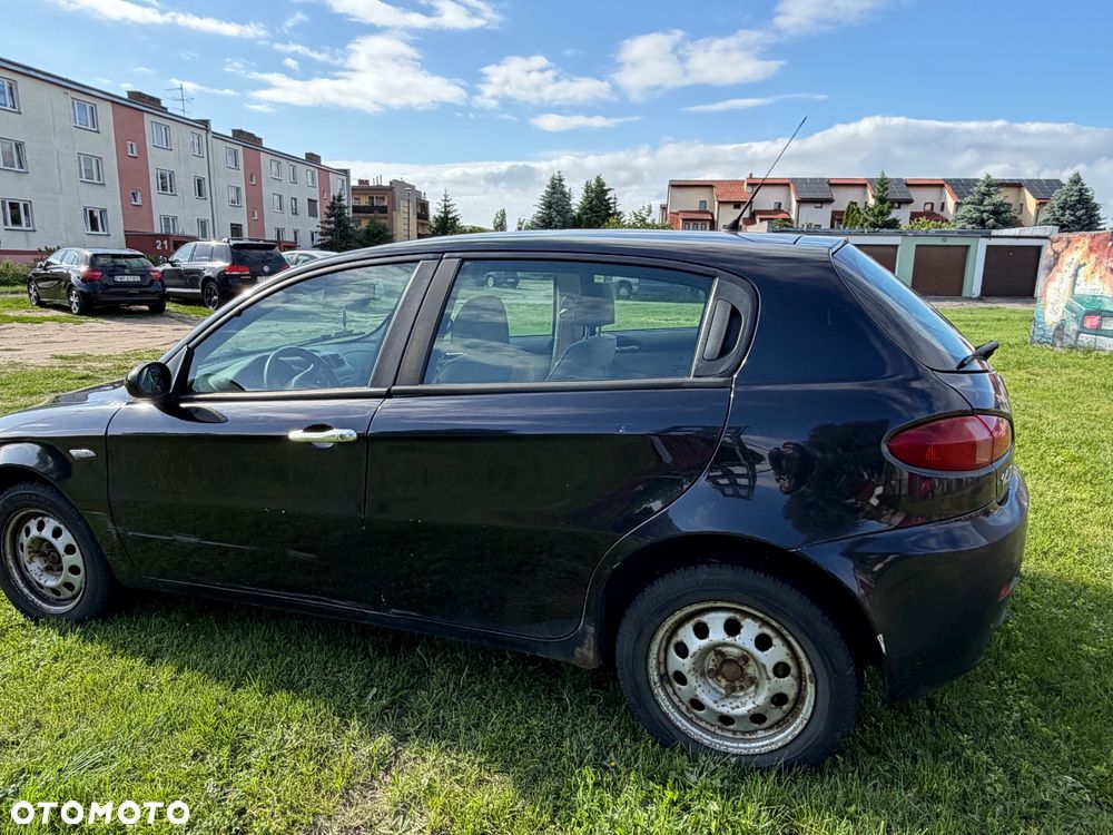 Alfa Romeo 147 1.9 JTD 8V Progression - 9