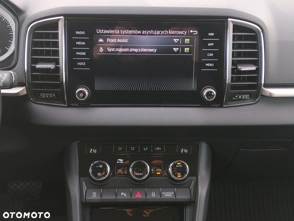 Skoda Karoq 1.5 TSI ACT Ambition DSG - 30