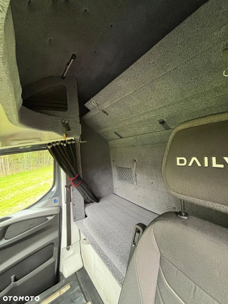 Iveco DAILY 70C - 11