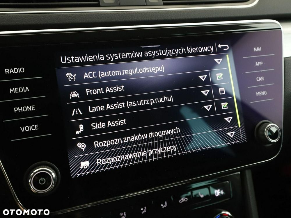 Skoda Superb 1.4 TSI Plug-In Hybrid Ambition DSG - 29