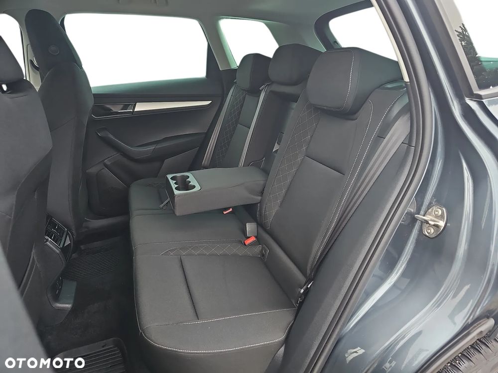Skoda Karoq 1.5 TSI ACT 4x2 Ambition - 11