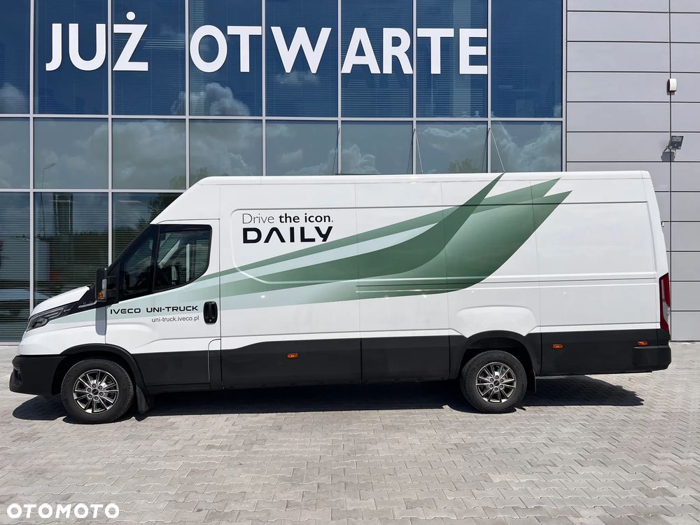 Iveco W CENIE PRZEGLĄDY EKSPOATACYJNE 4 LATA lub 300 000 km !!! - 8