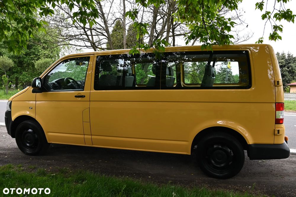 Volkswagen Transporter - 9