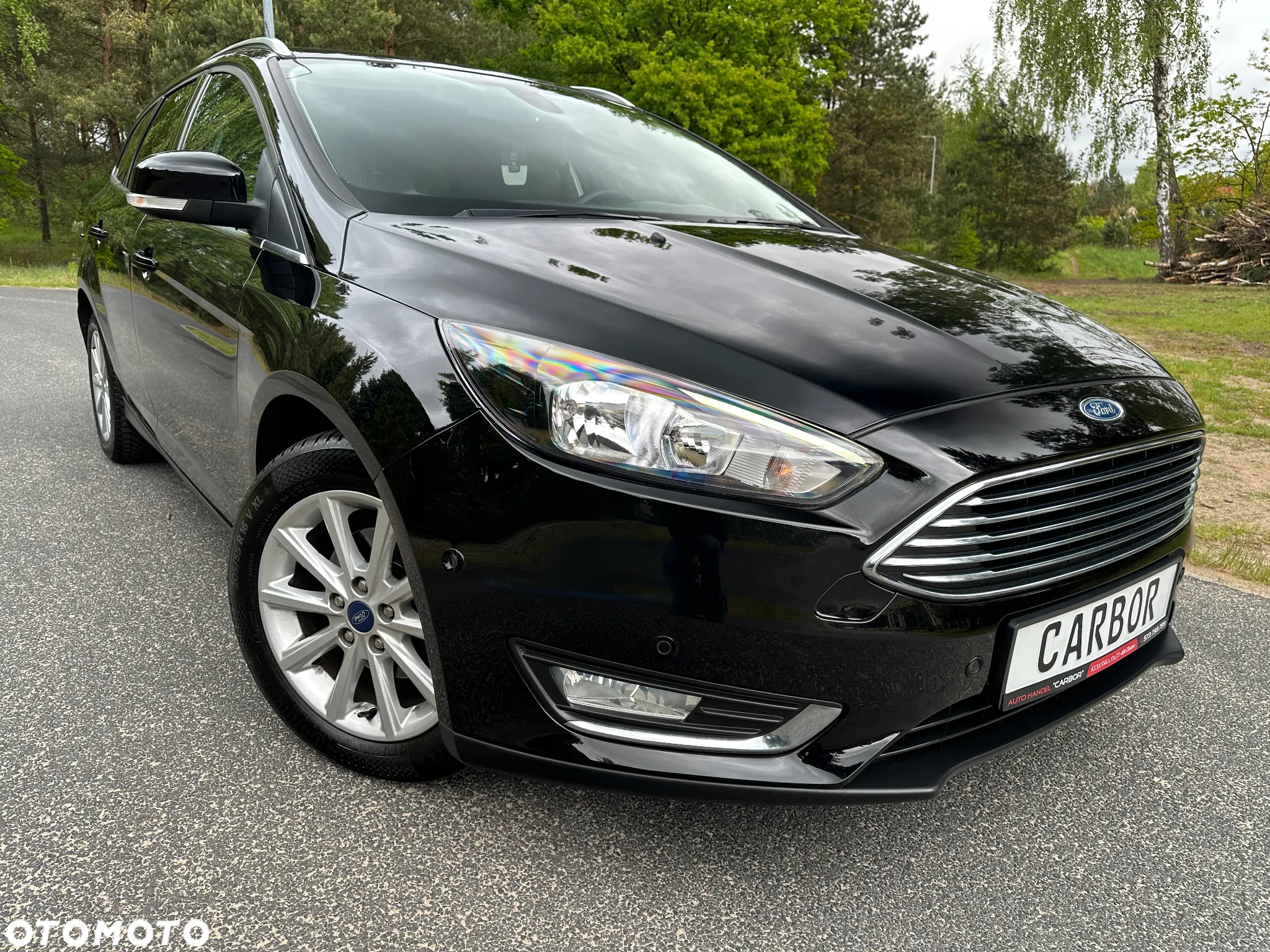 Ford Focus 1.0 EcoBoost Titanium - 3