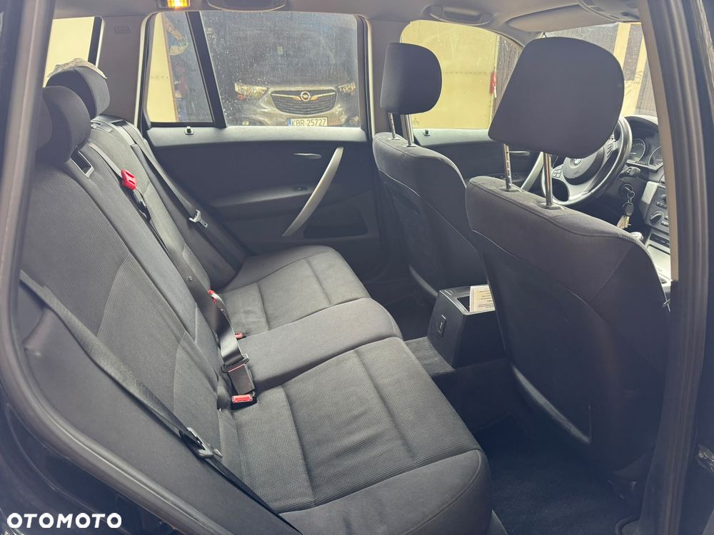 BMW X3 2.0i - 17