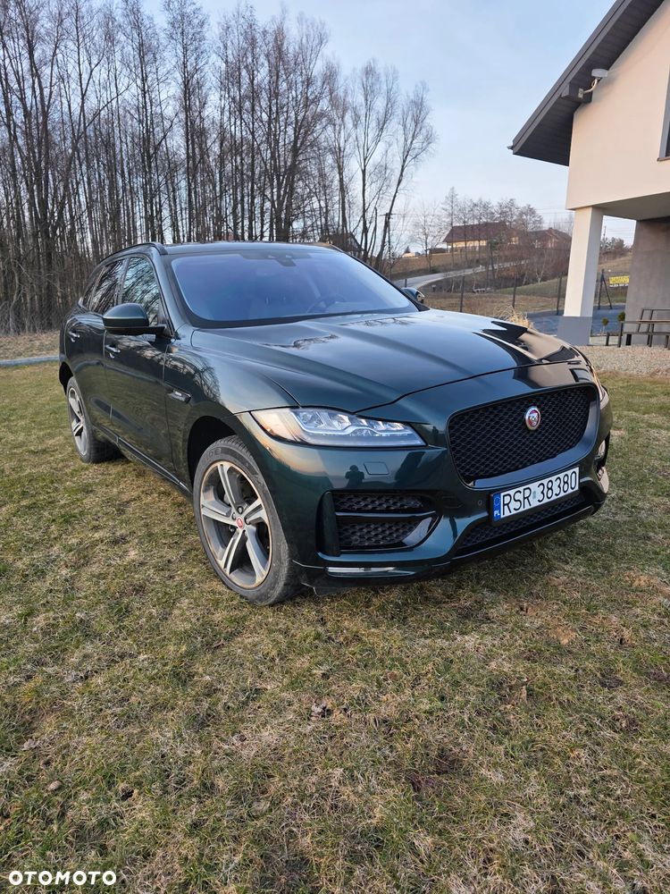 Jaguar F-Pace 25t AWD R-Sport - 4
