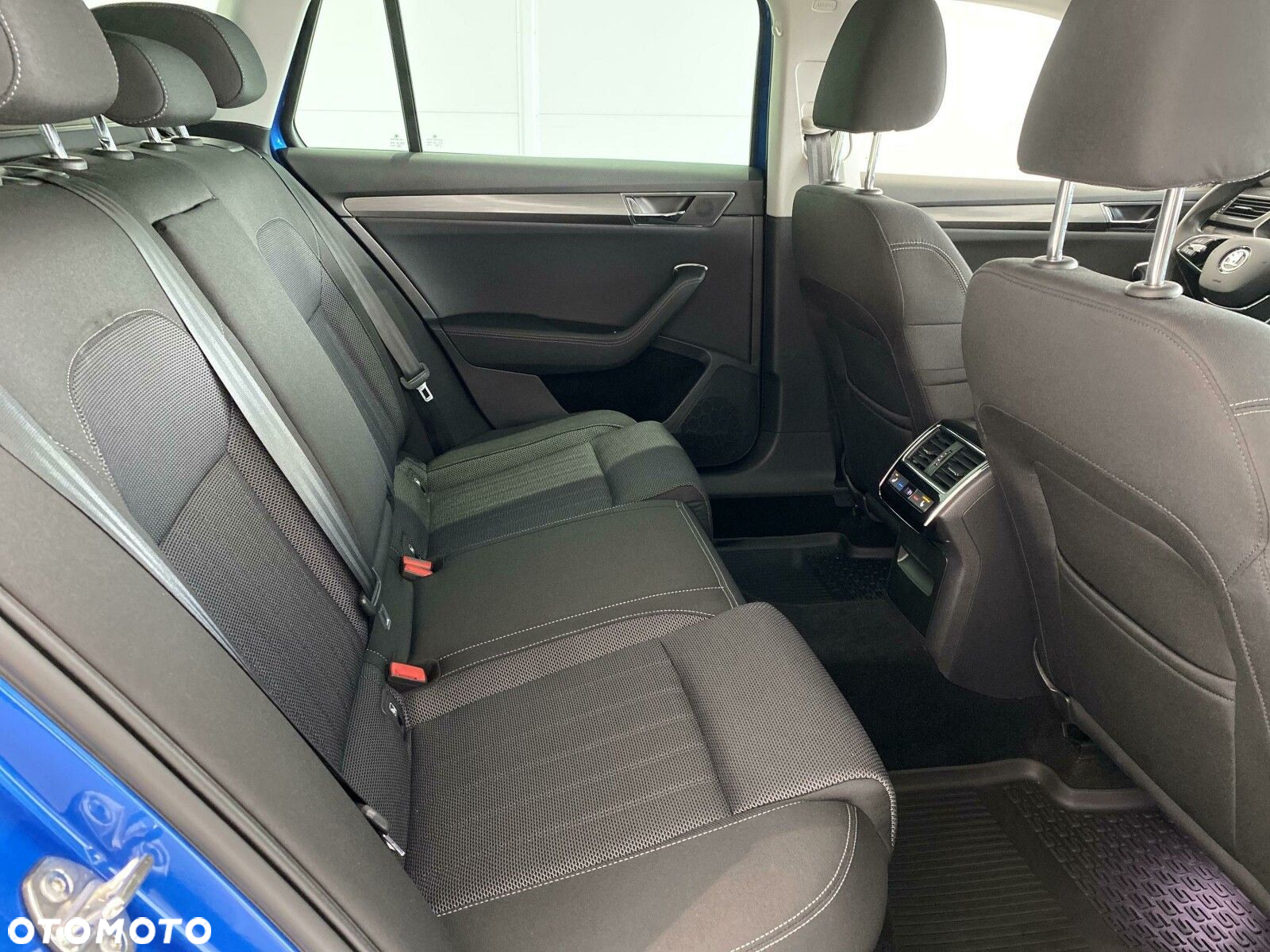 Skoda Superb 2.0 TSI Style DSG - 18