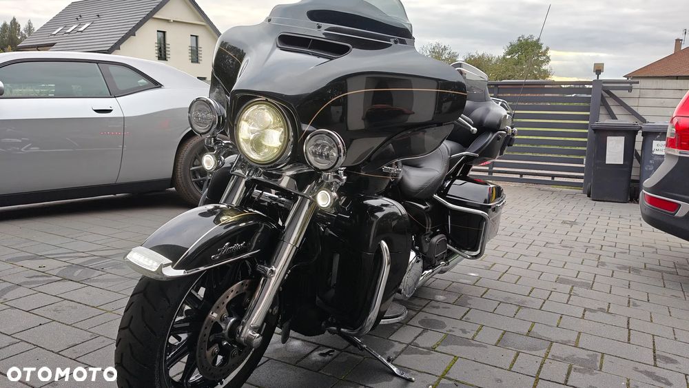 Harley-Davidson Electra - 9