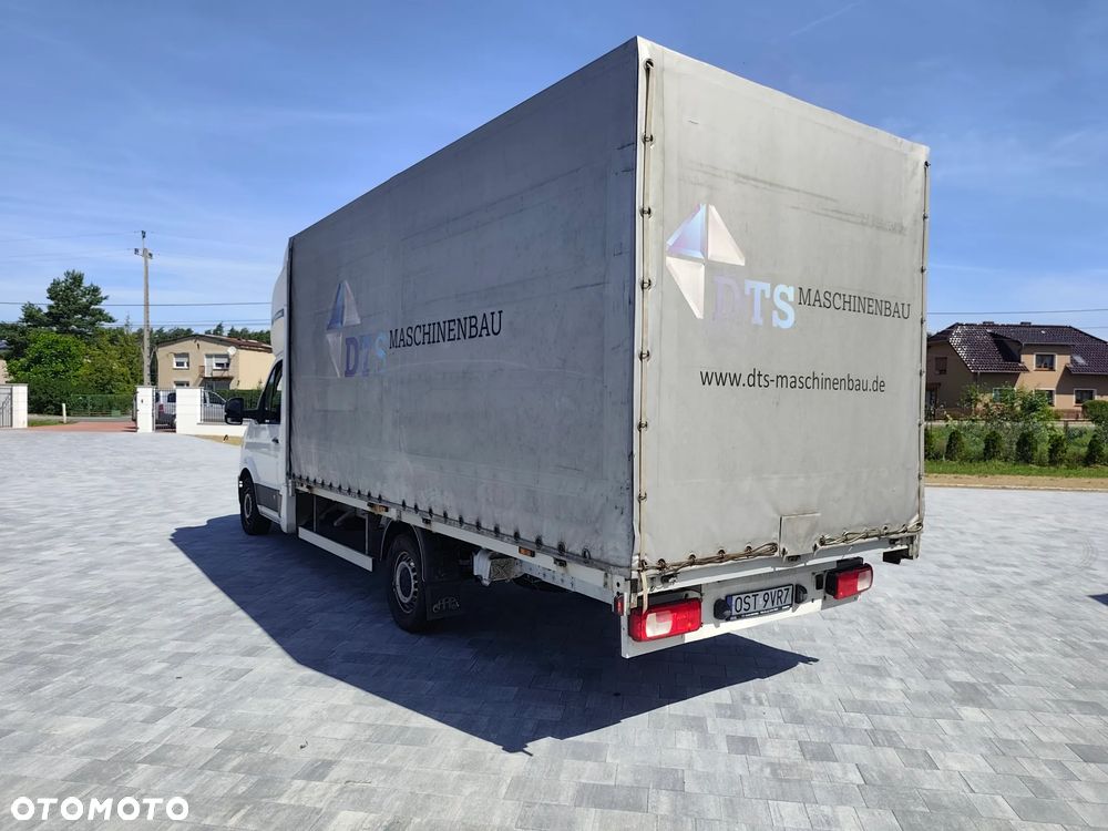 Volkswagen Crafter 2.0L 177KM Plandeka, Spojcar Webasto Miedzynarodówka - 4