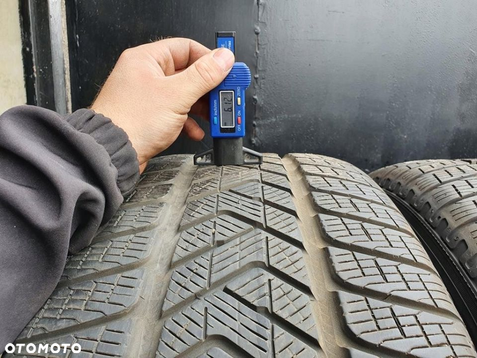 255/60R18 Pirelli Scorpion Winter kpl zima 6,1mm - 6