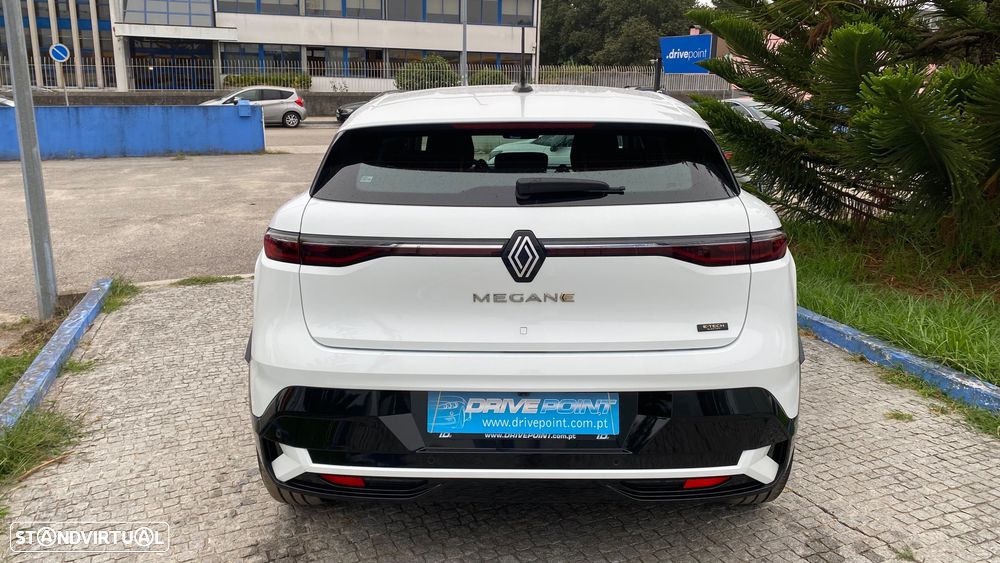 Renault Mégane E-Tech EV40 Evolution Autonomia Urbana - 9