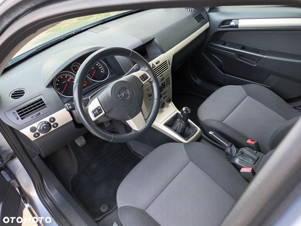 Opel Astra 1.6 Edition Plus - 5