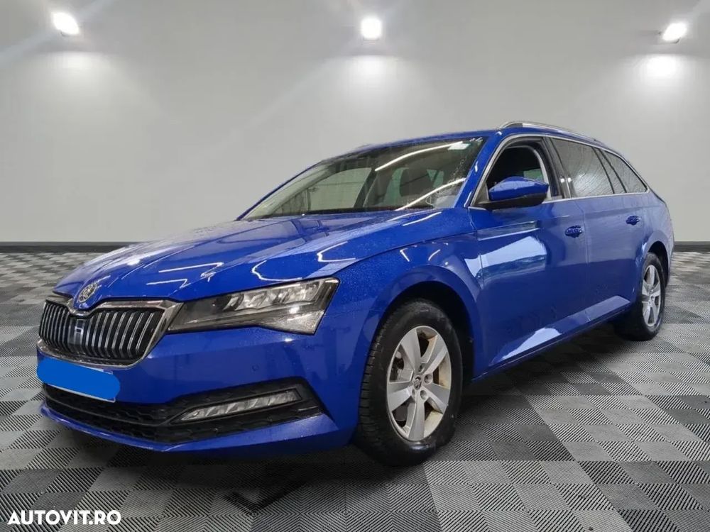 Skoda Superb 2.0 TDI DSG Essence - 1