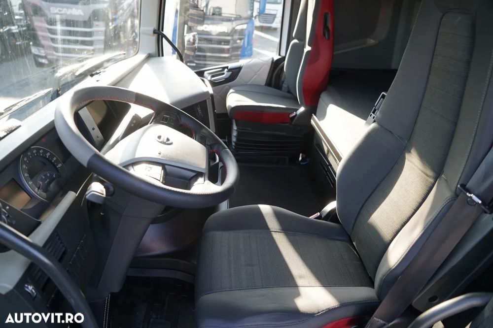 Volvo FH 500 / TANDEM 120 M3 / 6X2 / MEGA / PUNTE RIDICATĂ / TV / + REMORCA GNIOTPOL - 29