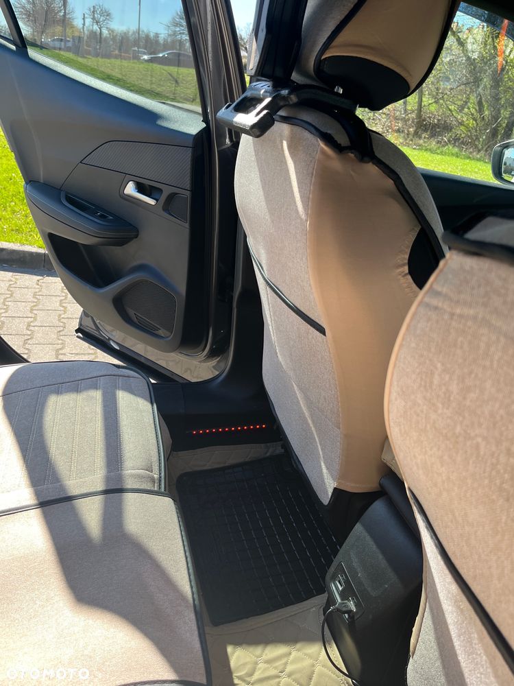 Peugeot 2008 PureTech 100 Allure S&S BVM6 - 5