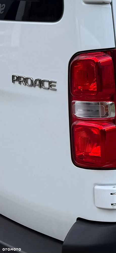 Toyota ProAce Kombi 2.0 D-4D Long 2,8t - 3