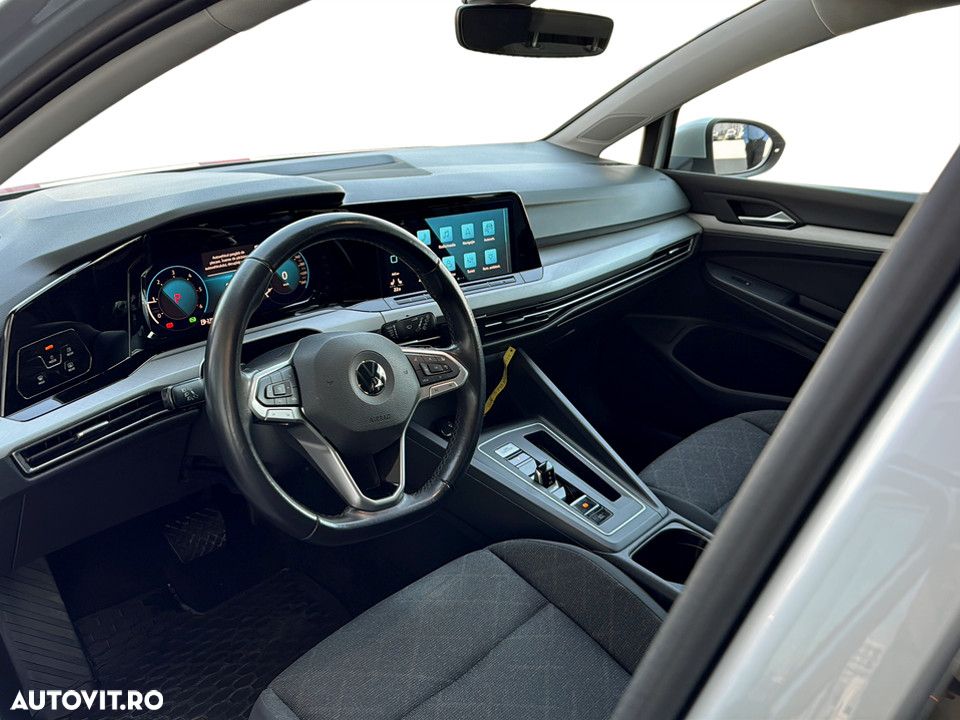 Volkswagen Golf 2.0 TDI SCR DSG Life - 17