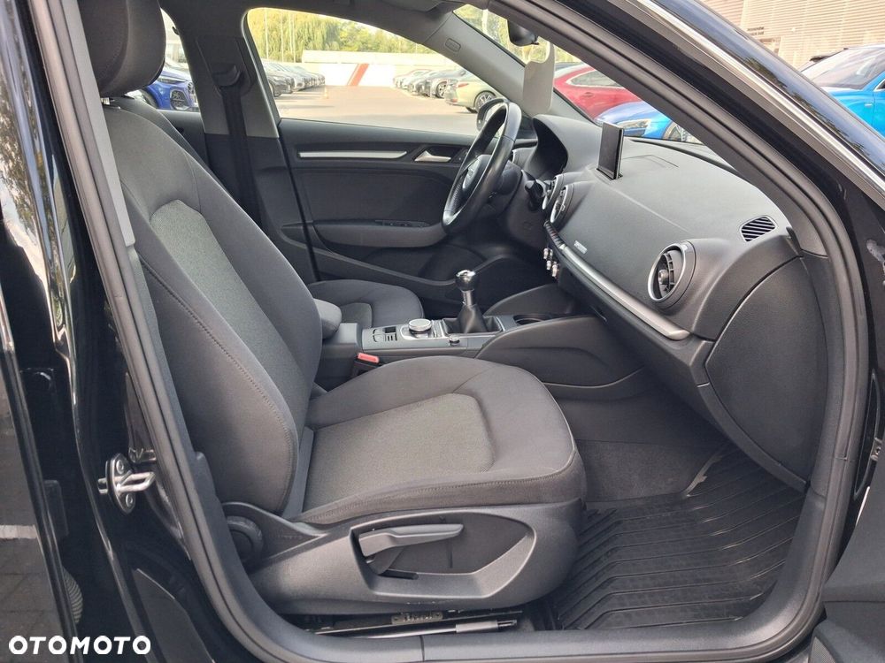 Audi A3 Sportback - 22