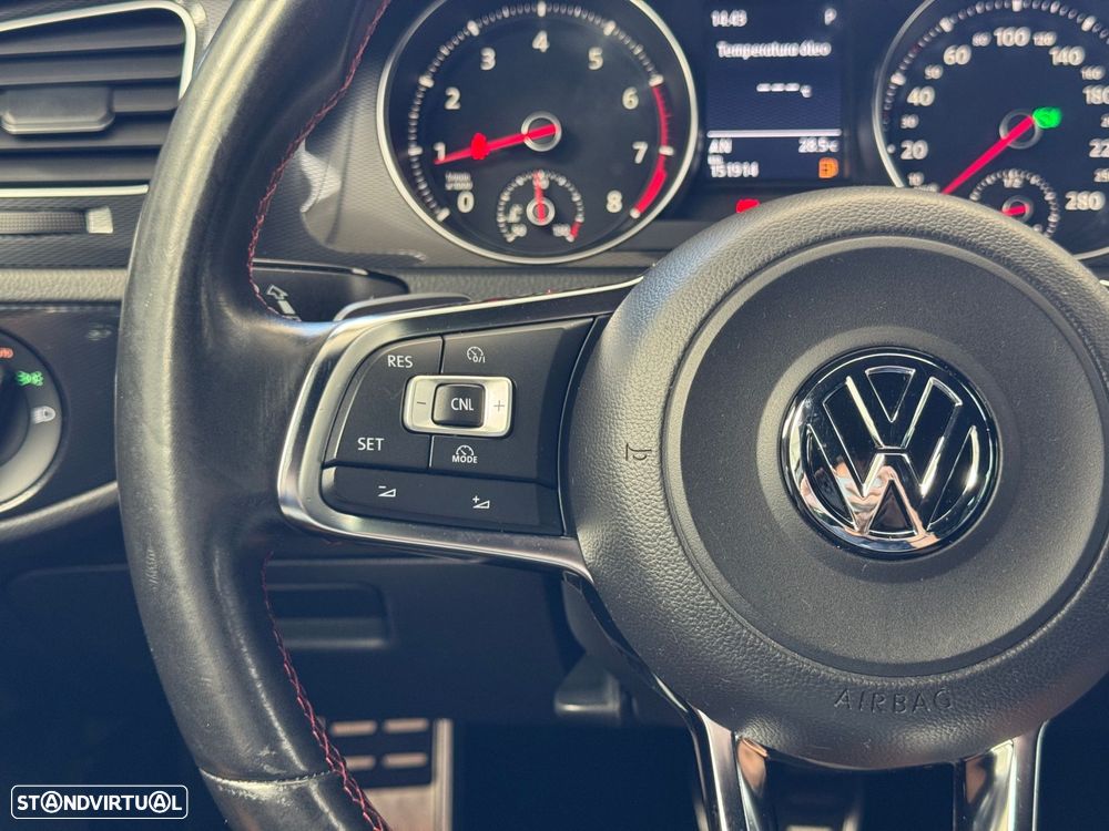 VW Golf 2.0 TSi GTi DSG Performance - 23