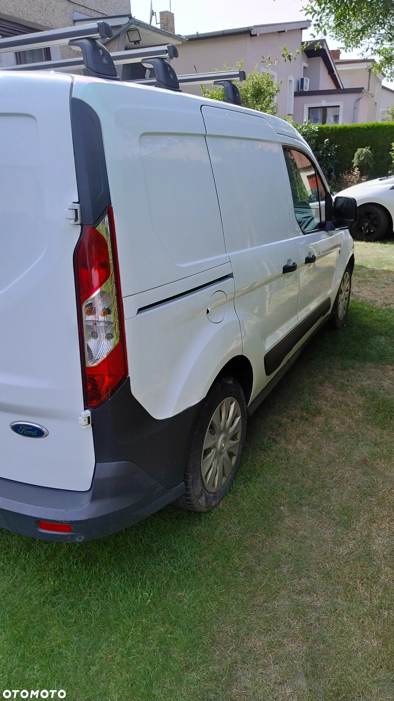 Ford connect - 3