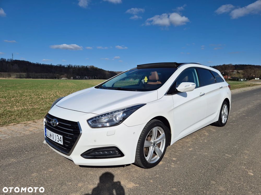 Hyundai i40 Kombi 1.7 CRDi DCT Premium - 6