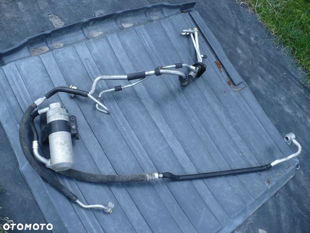 A4 B7 PRZEWODY PAROWNIK KOMPLET 8E0260707BC 8E0260701BC