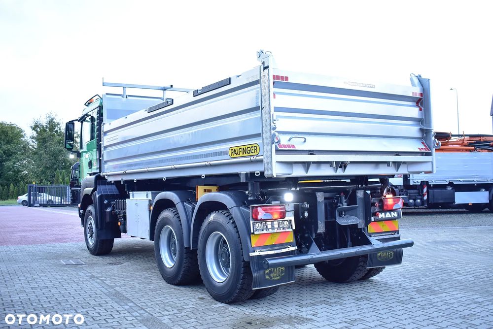 MAN TGS 33.480 6x6 BB Wywrotka 3 Stronna Meiller-Kipper + Palfinger PK 22002 EH/ 5 i 6 Funkcja/ Pilot/Czołownica/ Akcja zima/ Pod odśnieżanie/ Winterdienst/Kran/ Crane/ HDS / Sprowadzony ! - 21