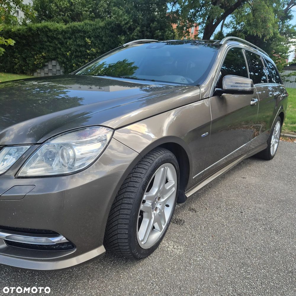 Mercedes-Benz Klasa E 350 4-Matic BlueEff Avantgarde - 9